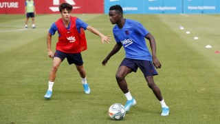 Барселона прати сенегалския защитник Муса Ваг под наем в гръцкия