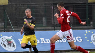 Полузащитникът на Ботев Пловдив Димитър Тонев е само на 19