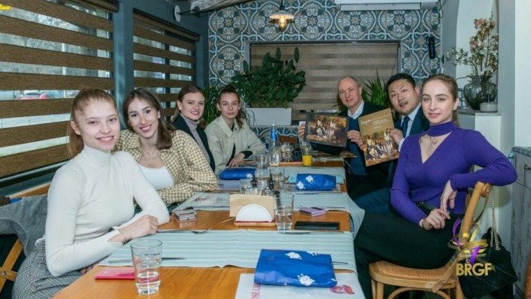 Ансамбълът ни остана втори в Атина