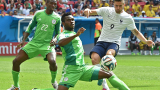 Франция мина през нигерийски ад