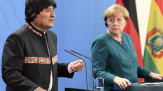Коалиционните партньори искат разумно решение за бежанците, заяви Меркел