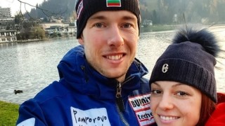 Бившата нациоанална състезателка по биатлон Десислава Стоянова роди момиченце Младата