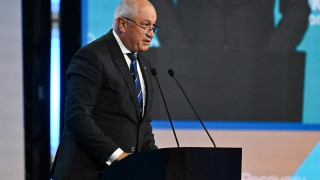 Премиерът на Молдова Александру Мунтяну обяви че се оттегля от