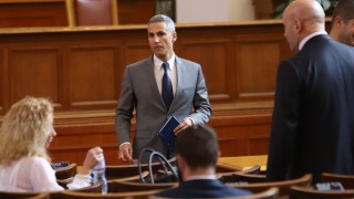 Преговорите за кабинета "Василев" започват още утре