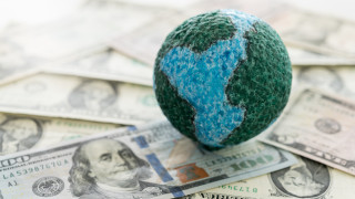 Глобалният дълг се е повишил до рекордните 237 трилиона долара