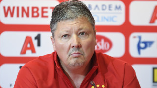 Днес бившият треньор на ЦСКА Любослав Пенев ще даде извънредна