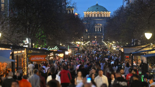 Ниски данъчни ставки борба с всякакви вратички и заобикаляне на
