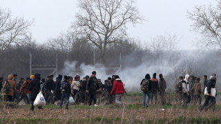 The Guardian: Мрачни случки по границите на Европа сочат, че се задава и по-лошо