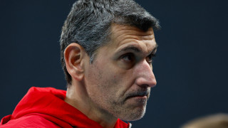 Треньорът на волейболния ЦСКА Александър Попов говори пред медиите