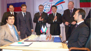 Жуков: Двубоят трябва да продължи при резултат 3:1 за Крамник