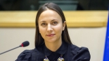 Ева Майдел призовава за образование и цифрова грамотност