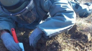Разпилени електродетонатори са открити в землището на врачанското село Косталево Районна