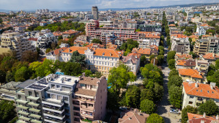 Броят на въведените в експлоатация нови жилищни сгради в България