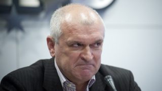 Питайте Бареков чия е идеята за банкова ваканция, предлагат от ГЕРБ