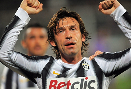 Виали: С Пирло, Юве играе с 12 души