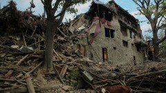 Два мощни вторични труса разтърсиха Афганистан