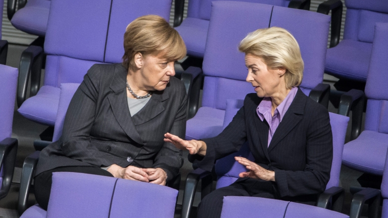 Германското външно разузнаване критикува Саудитска Арабия, Меркел го "скастри" 