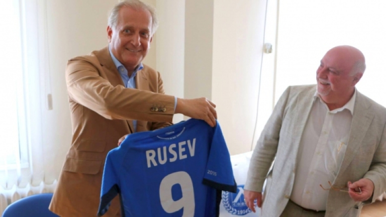 Тръст "Синя България": Пълна подкрепа за Спас Русев!