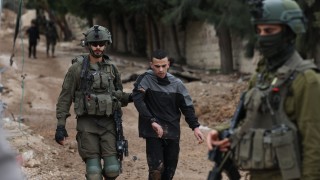 Активисти публикуваха архив с видеа на военни престъпления от израелски войници