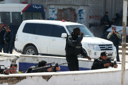 7 души разпитвани в Тунис за терористичната атака