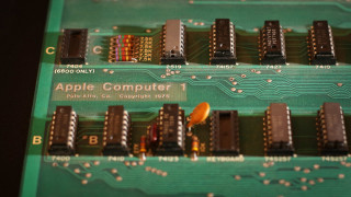 Оригиналният прототип на Apple Computer A на Стив Джобс ръчно