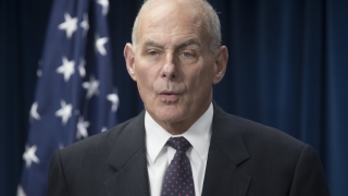 Началникът на администрацията на Белия дом Джон Кели в извънредно