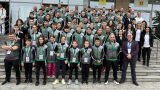 С група от 113 състезатели заминава в сряда за Будапеща