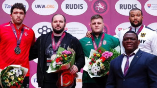 Легендата на световния спорт Михайн Лопес снощи награди медалистите в