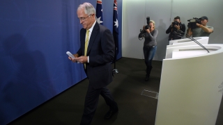 Резултатите от изборите в Австралия остават неясни до вторник