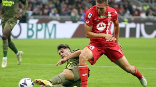 Българският национал Валентин Антов отново бе титуляр за Кремонезе но