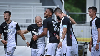 Отборите на Локомотив Пловдив и Септември София дават старт на