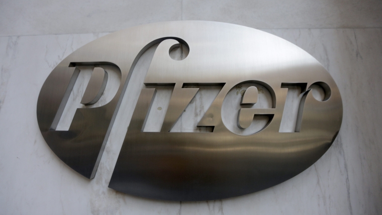 Pfizer и BioNTech обявиха днес, че са започнали да доставят