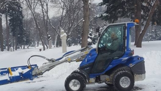 Осигуриха соли за почистването в София