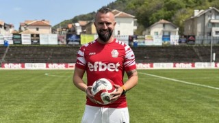 Един водещите ни футболни съдии в последните години Ивайло