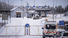Границата на Финландия с Русия остава затворена до второ нареждане