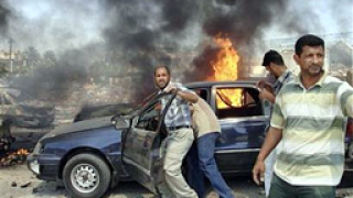 Взрив на кола-бомба уби 27 души в Ирак