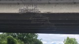  Извънгабаритен екскаватор счупи трегерите на мост край Казанлък 