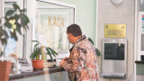 Обещанията за реформи не ловят администрацията - продължава да расте