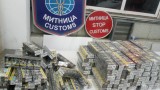 Заловиха чешки бус с 26 000 контрабандни цигари на "Дунав мост" 2