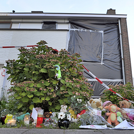 3 бебешки трупа откриха в гараж в холандски град