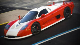 Червеният дявол Mosler MT 900S с 1635 „коня”