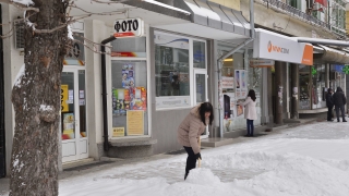 Над 1000 глоби за непочистени тротоари в София
