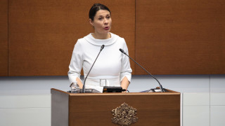 Депутатите почетоха с едноминутно мълчание 152 години от гибелта на