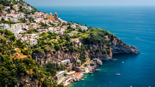 Ако търсим малко la dolce vita италианското крайбрежие на Амалфи