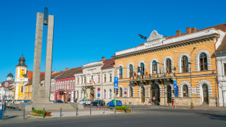 Стойността на студио на първа линия в Слънчев бряг стига само за първоначална вноска в румънски град