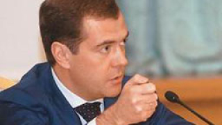 Медведев иска оставката на финансовия министър Кудрин