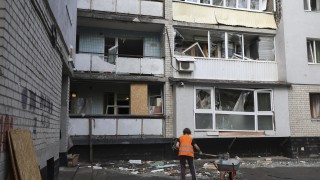 Най малко 8 души са били ранени при нападението тази нощ