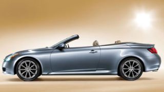 Първа снимка на новото "Infiniti" G37 Convertible  