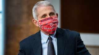 Топ експертът по инфекциозни заболявания на САЩ Антъни Фаучи предупреди