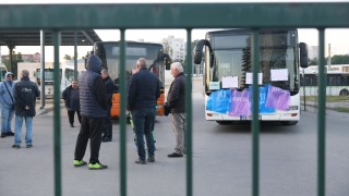 Втори ден София остава без градски транспорт Причината е протестът